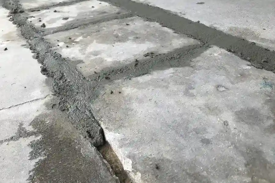 Signs Your Driveway Needs Immediate Concrete Repair Sevierville, TN